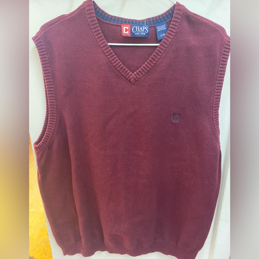 Chaps Men's Maroon V-Neck Sweater Vest